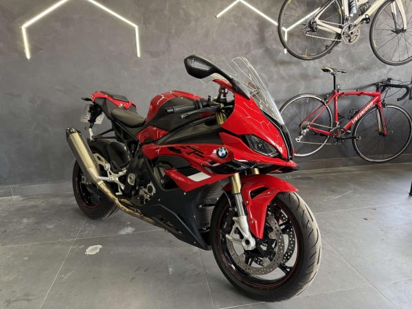 S1000 RR 2024